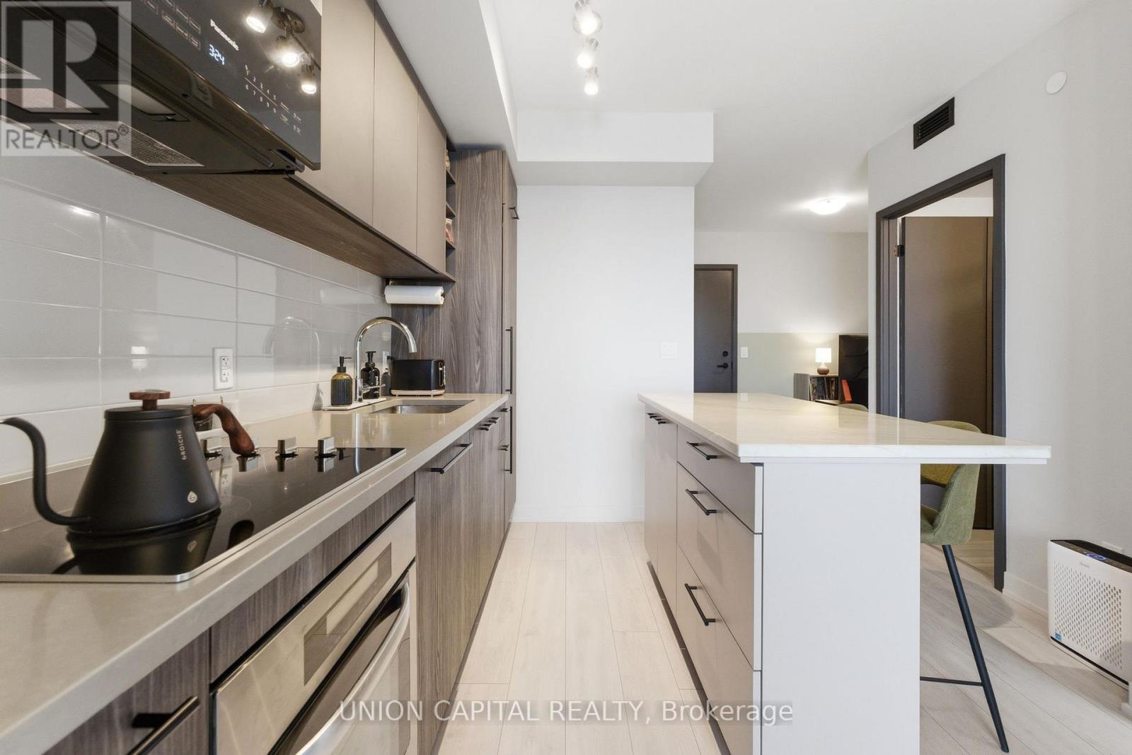 2720 - 2031 Kennedy Road, Toronto, Ontario  M1T 0B8 - Photo 4 - E12914672