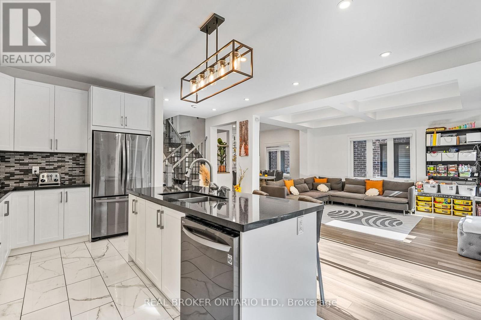 32b Cedar Drive, Toronto, Ontario  M1J 3E8 - Photo 12 - E12914716