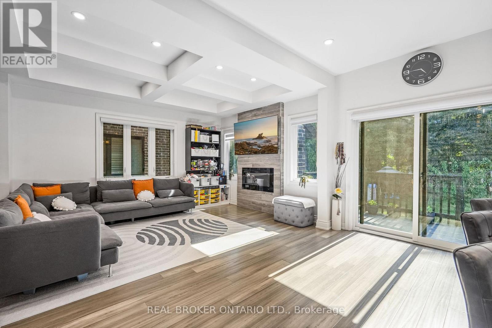 32b Cedar Drive, Toronto, Ontario  M1J 3E8 - Photo 14 - E12914716