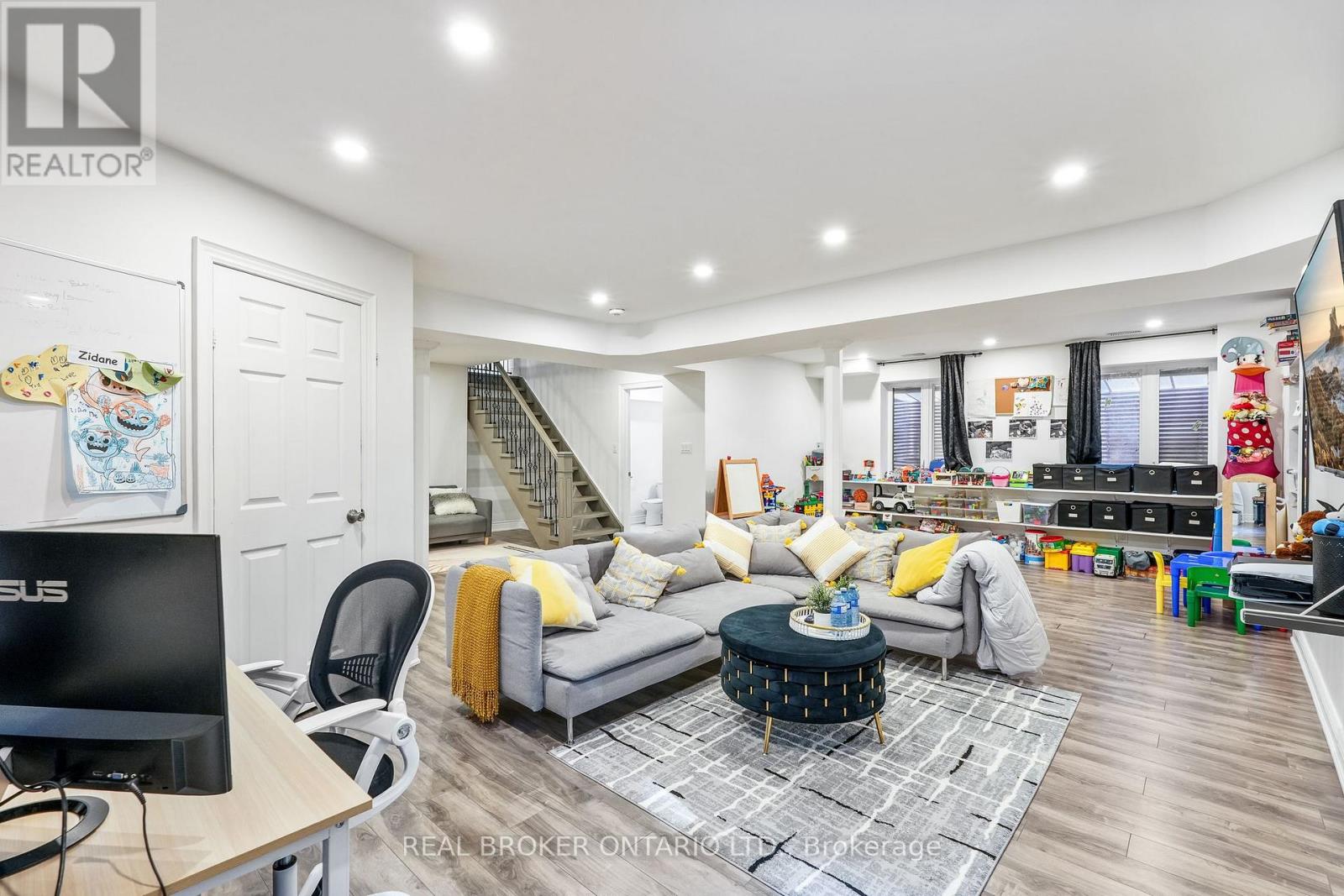 32b Cedar Drive, Toronto, Ontario  M1J 3E8 - Photo 33 - E12914716