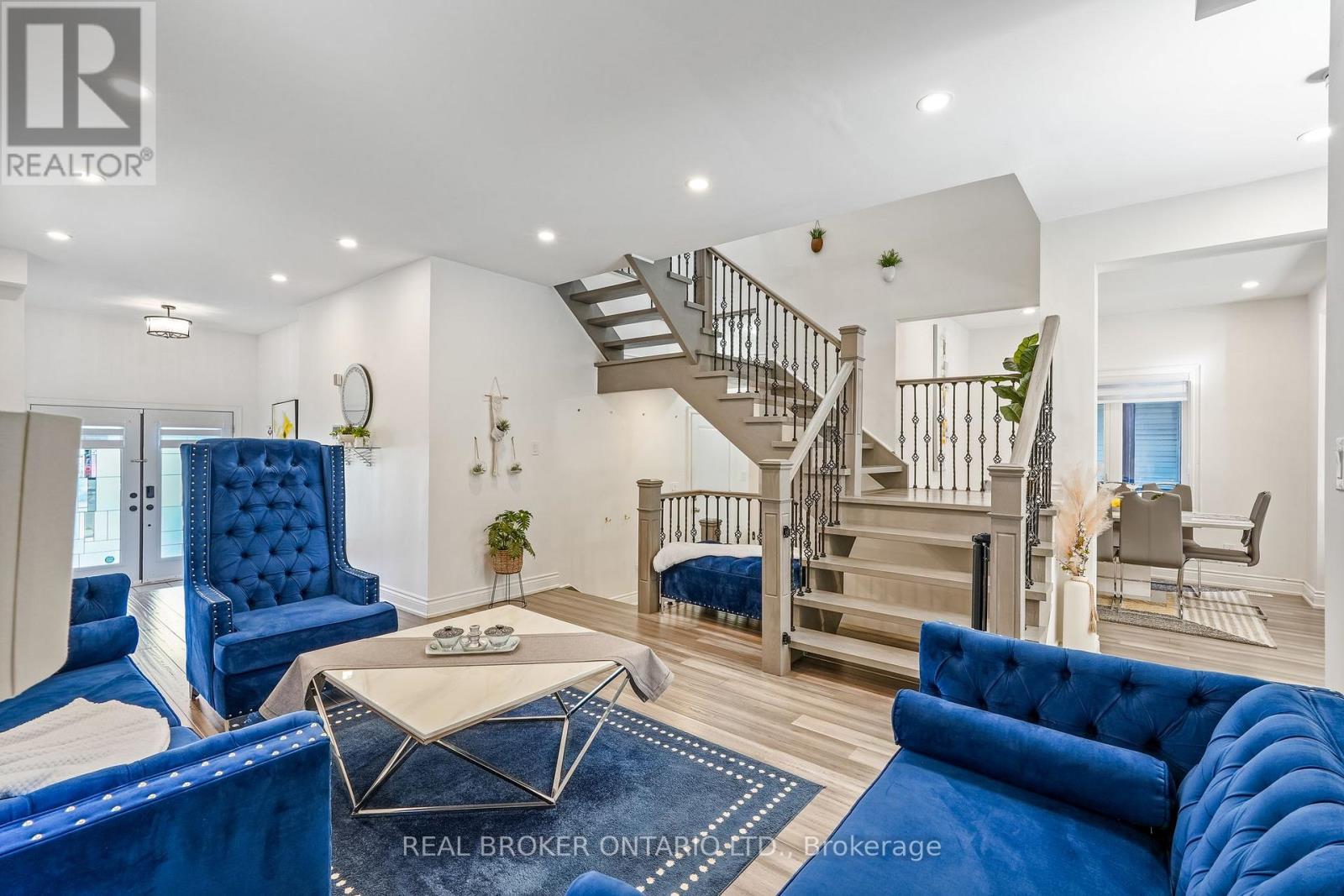 32b Cedar Drive, Toronto, Ontario  M1J 3E8 - Photo 9 - E12914716