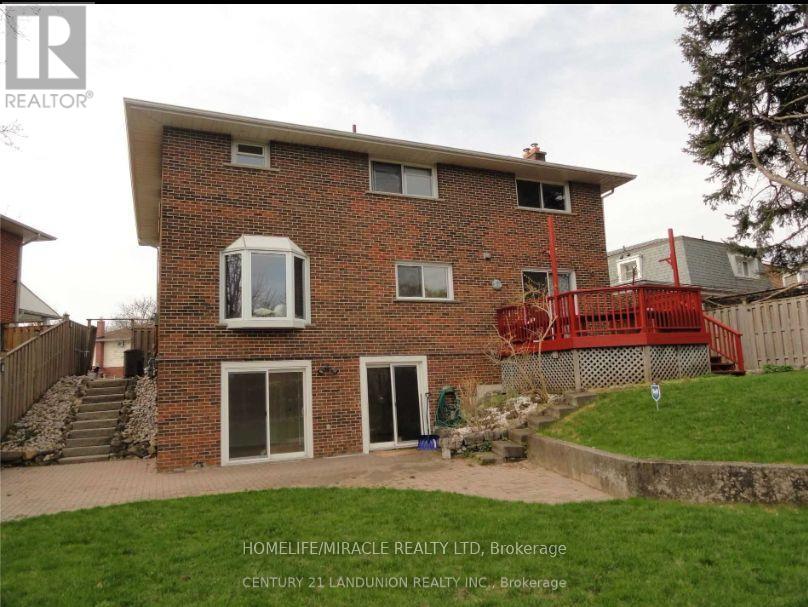 36 Roundwood Court, Toronto, Ontario  M1W 1Z2 - Photo 8 - E12914762