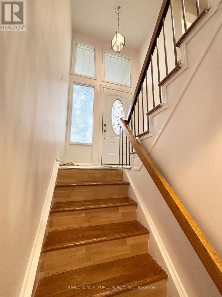 63 Buckhurst Crescent, Toronto, Ontario  M1S 4C3 - Photo 17 - E12914766