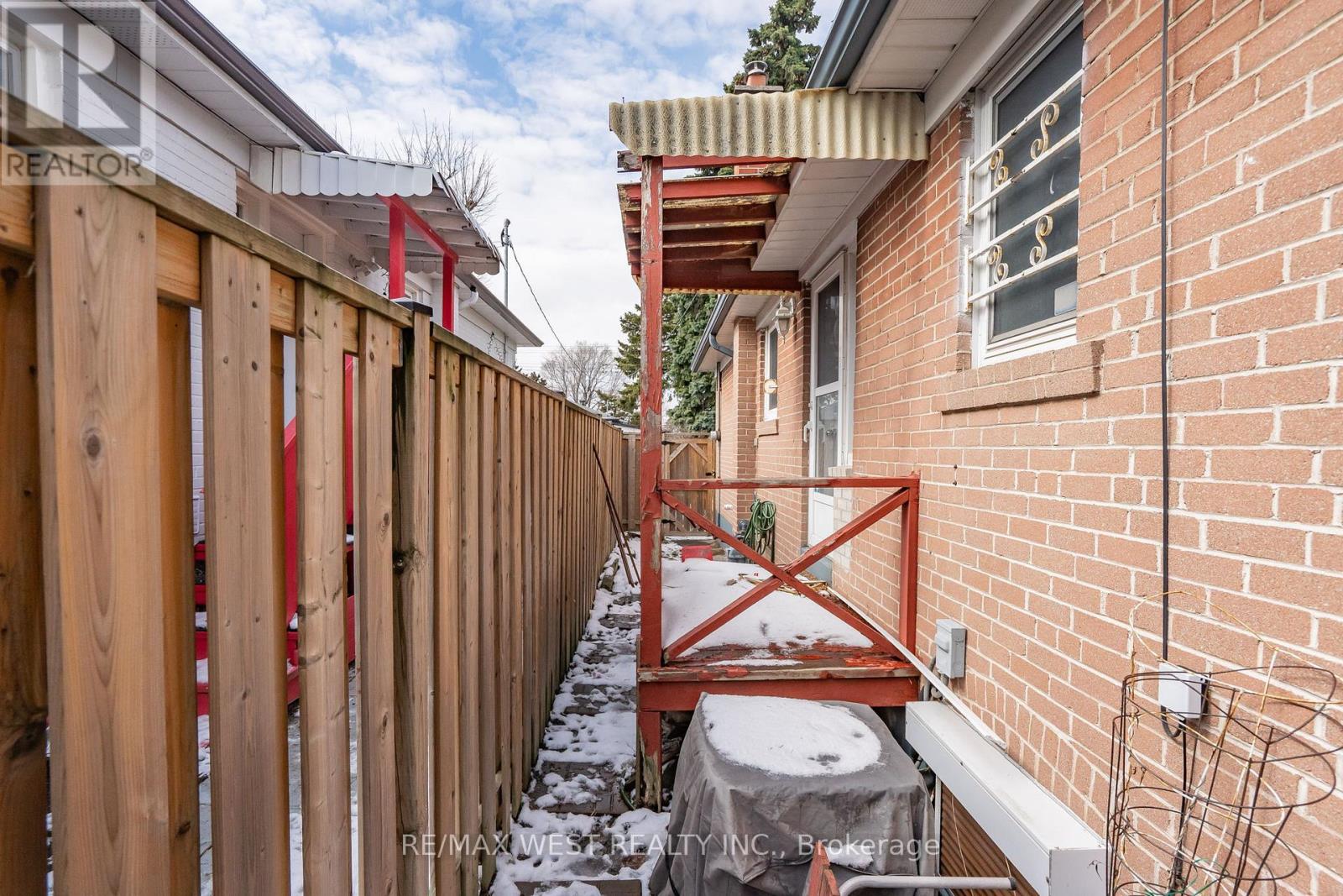 101 Barrymore Road, Toronto, Ontario  M1J 1W5 - Photo 44 - E12914834