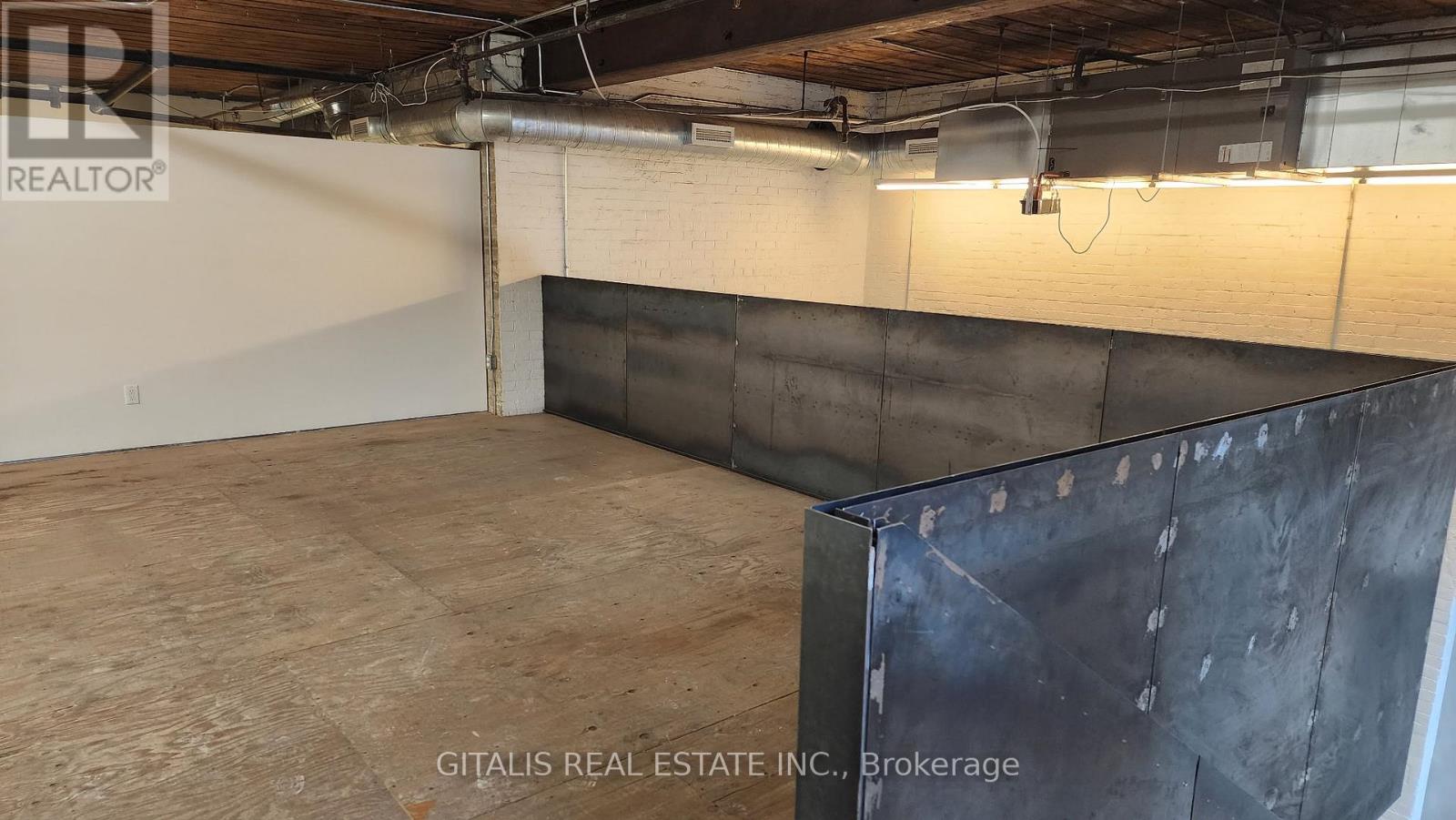 102B - 181 CARLAW AVENUE, Toronto, Ontario