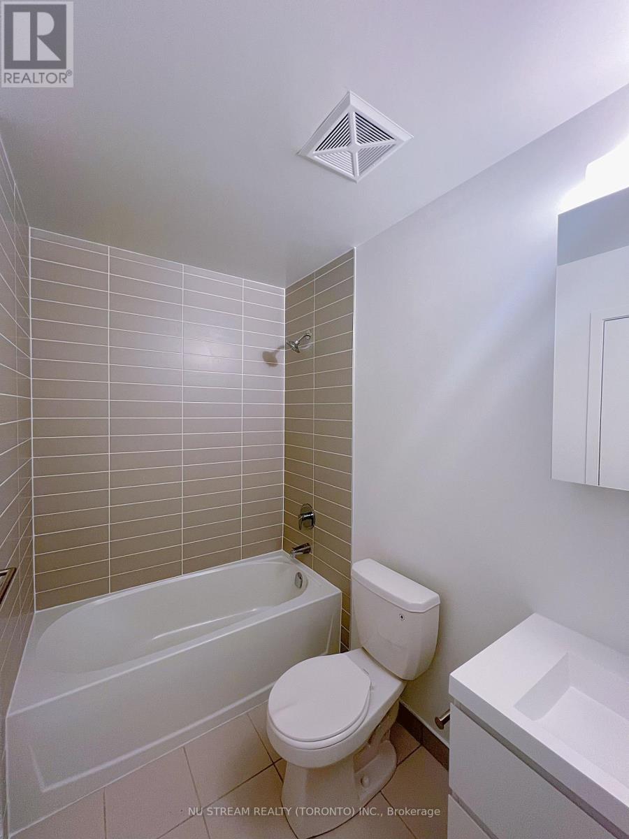 1038 - 8119 Birchmount Road, Markham, Ontario L6G 0H5 - Photo 7 - N12914576