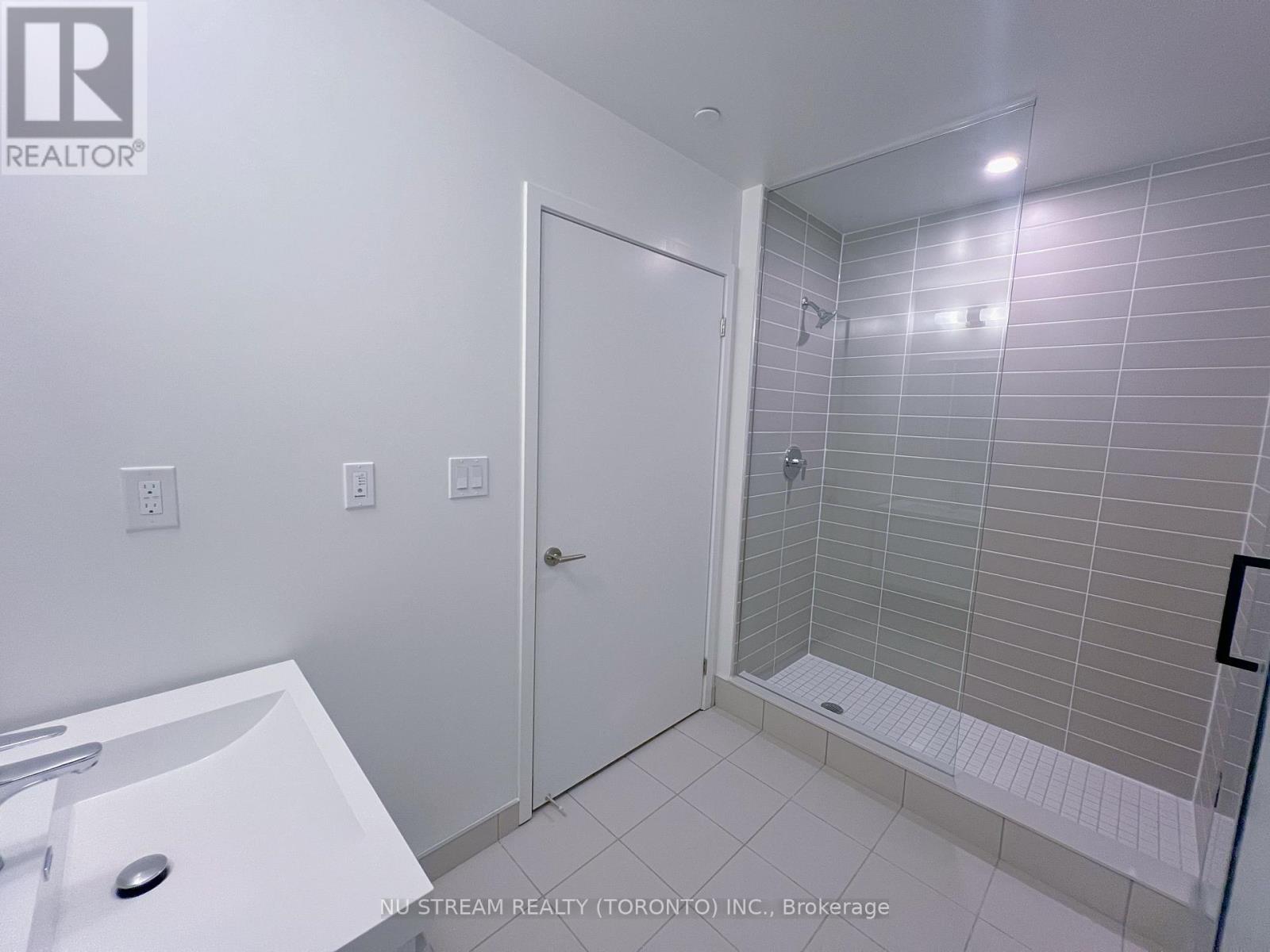 1038 - 8119 Birchmount Road, Markham, Ontario L6G 0H5 - Photo 9 - N12914576