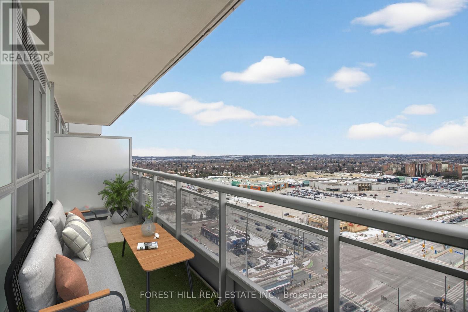 1501 - 9201 Yonge Street, Richmond Hill, Ontario  L4C 6Z2 - Photo 15 - N12914612