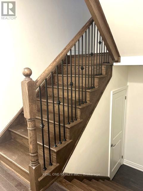 541 Vine Cliff Boulevard, Markham, Ontario  L6C 3T3 - Photo 14 - N12914676