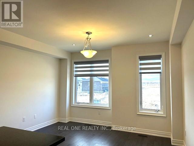 541 Vine Cliff Boulevard, Markham, Ontario  L6C 3T3 - Photo 22 - N12914676