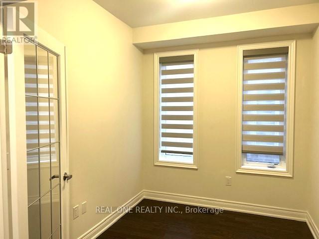 541 Vine Cliff Boulevard, Markham, Ontario  L6C 3T3 - Photo 25 - N12914676