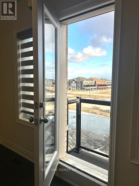 541 Vine Cliff Boulevard, Markham, Ontario  L6C 3T3 - Photo 36 - N12914676