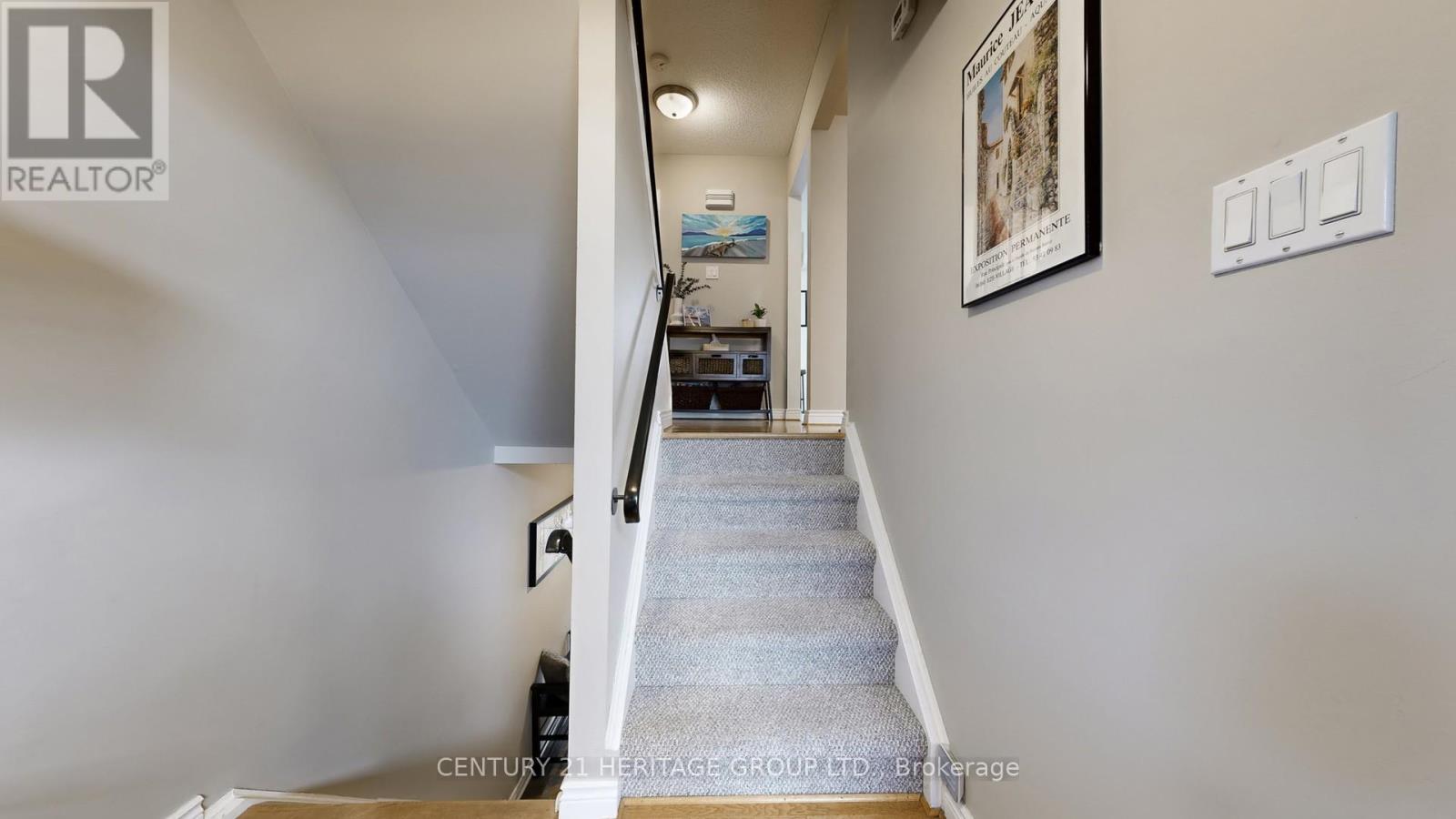 8 Dunkeld Way, Markham, Ontario  L3T 4Y9 - Photo 11 - N12914684