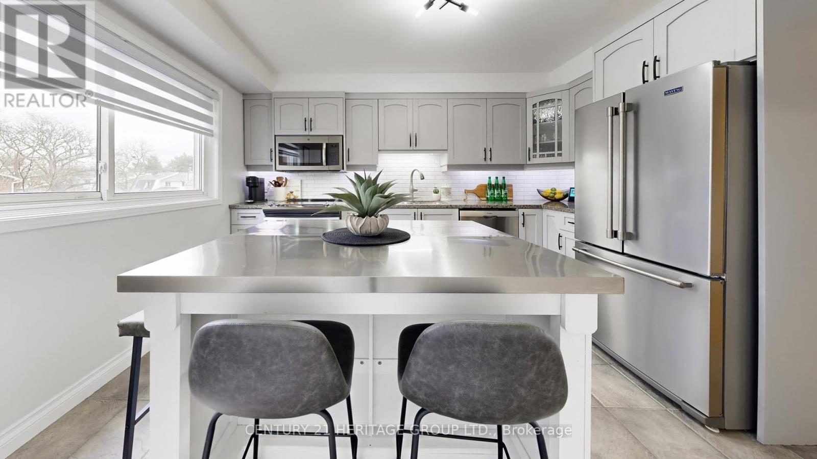 8 Dunkeld Way, Markham, Ontario  L3T 4Y9 - Photo 19 - N12914684