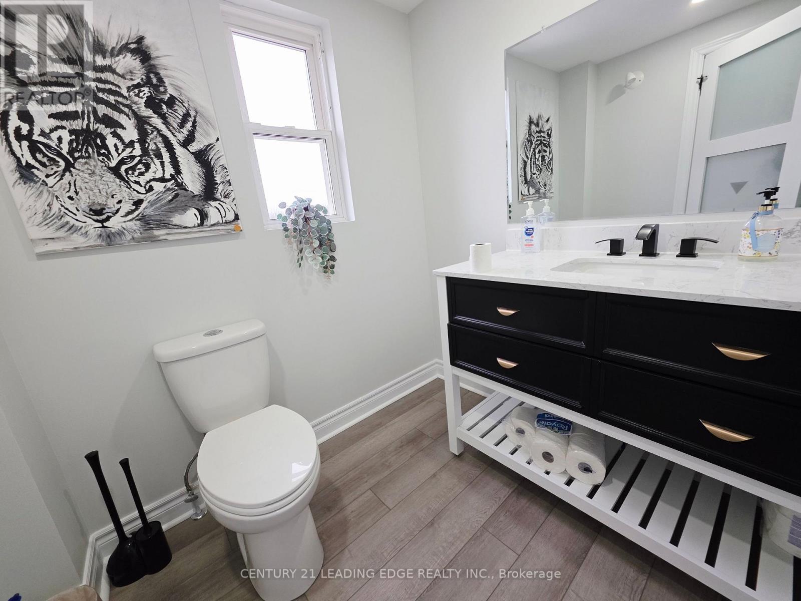 2nd Flr - 177 Main St. Unionville Street, Markham, Ontario  L3R 2G8 - Photo 6 - N12914720