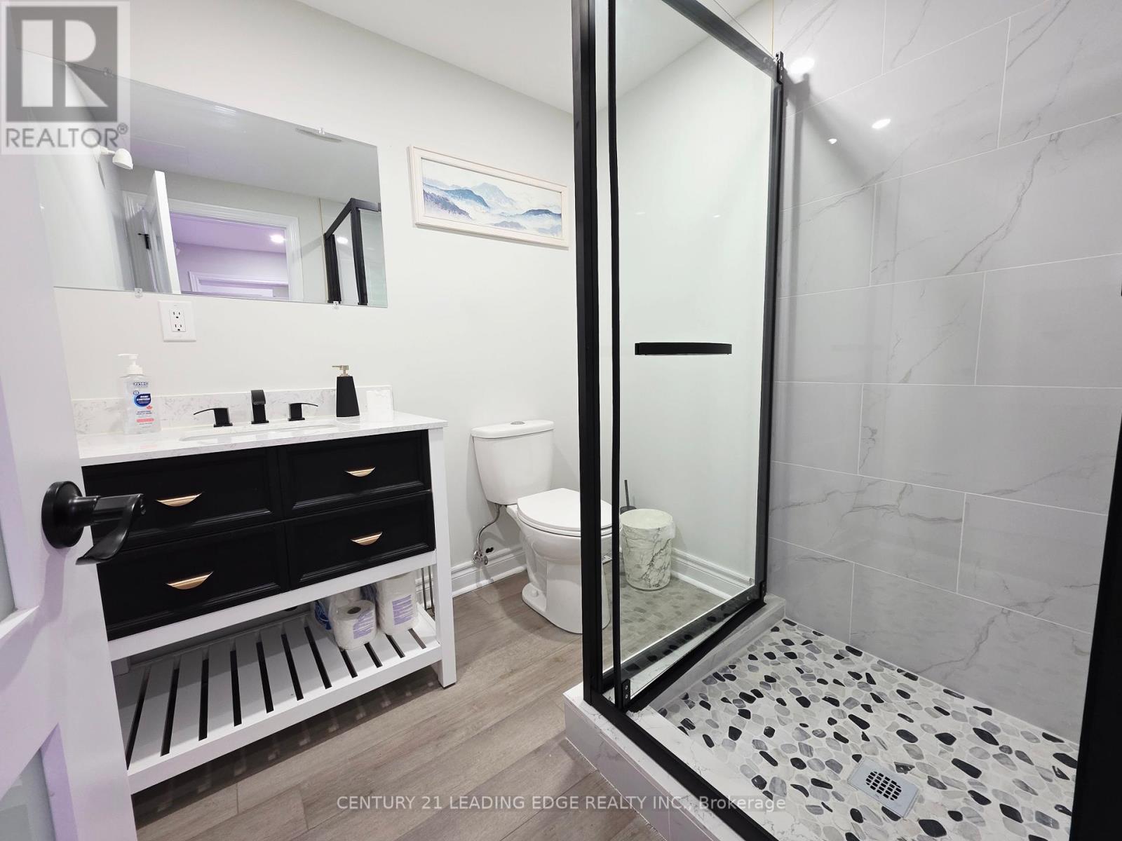 2nd Flr - 177 Main St. Unionville Street, Markham, Ontario  L3R 2G8 - Photo 8 - N12914720