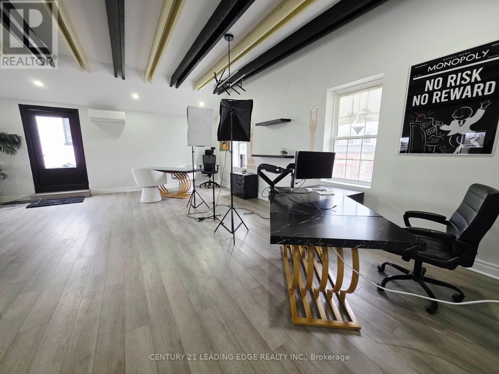 2nd Flr - 177 Main St. Unionville Street, Markham, Ontario  L3R 2G8 - Photo 9 - N12914720