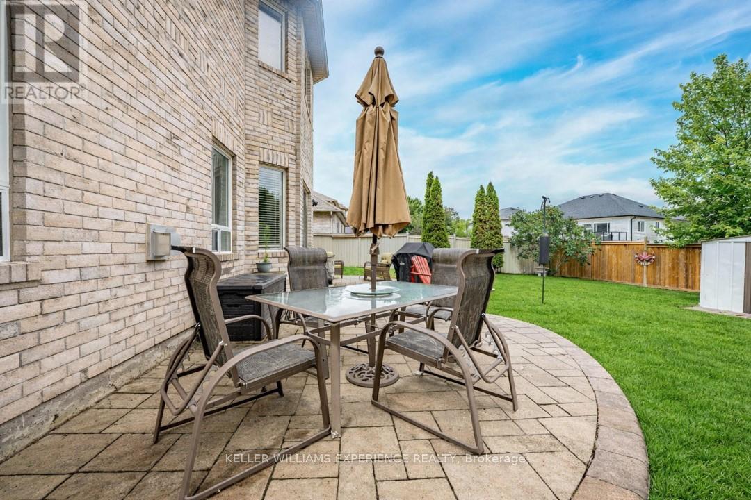 4 Gold Park Gate, Essa, Ontario  L3W 0C2 - Photo 37 - N12914802