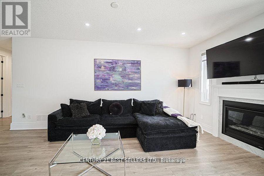 5 Wood Crescent, Essa (Angus), Ontario  L0M 1B5 - Photo 27 - N12914858