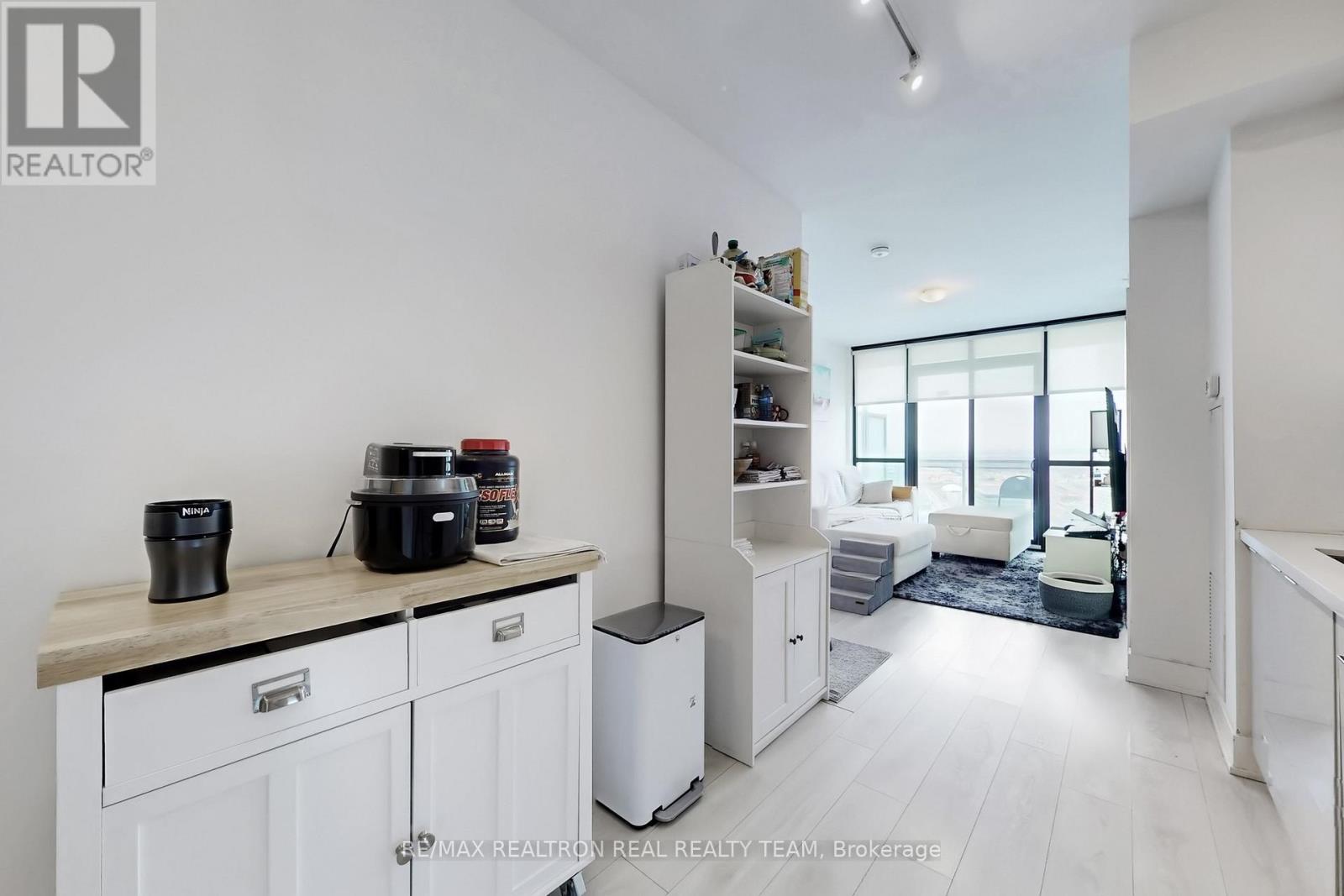 2505 - 2916 Jane Street, Vaughan, Ontario L4K 0K6 - Photo 18 - N12914892