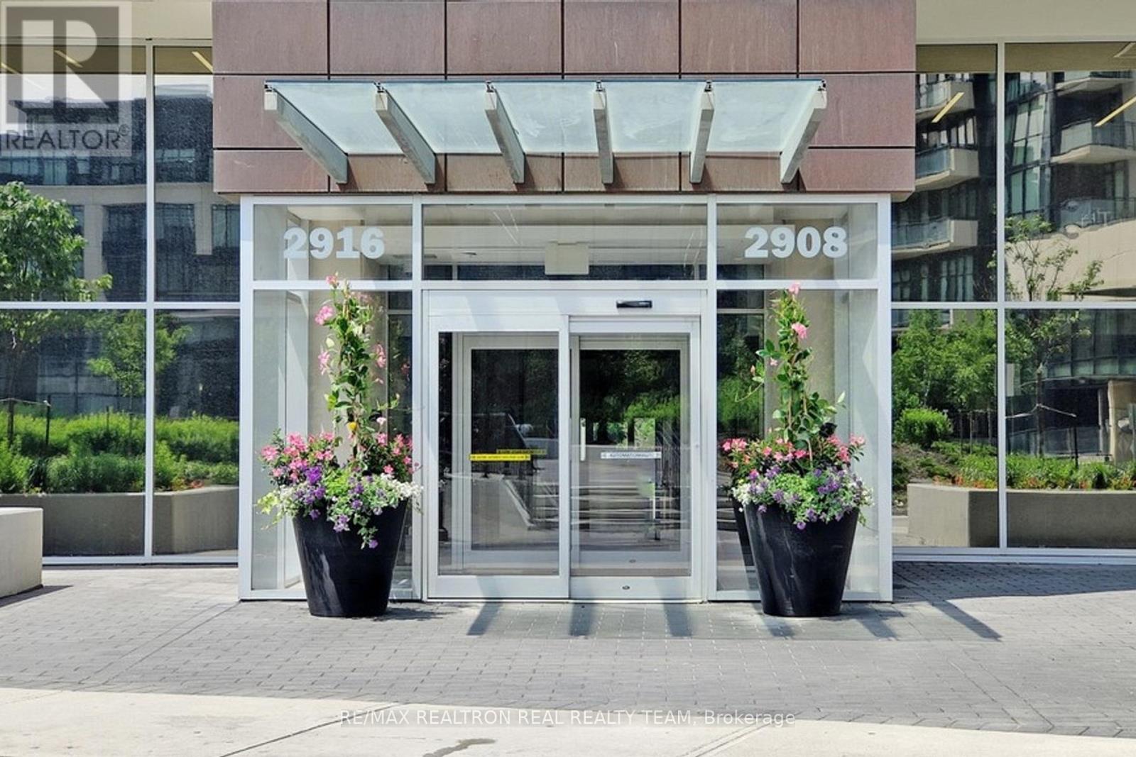 2505 - 2916 Jane Street, Vaughan, Ontario L4K 0K6 - Photo 3 - N12914892