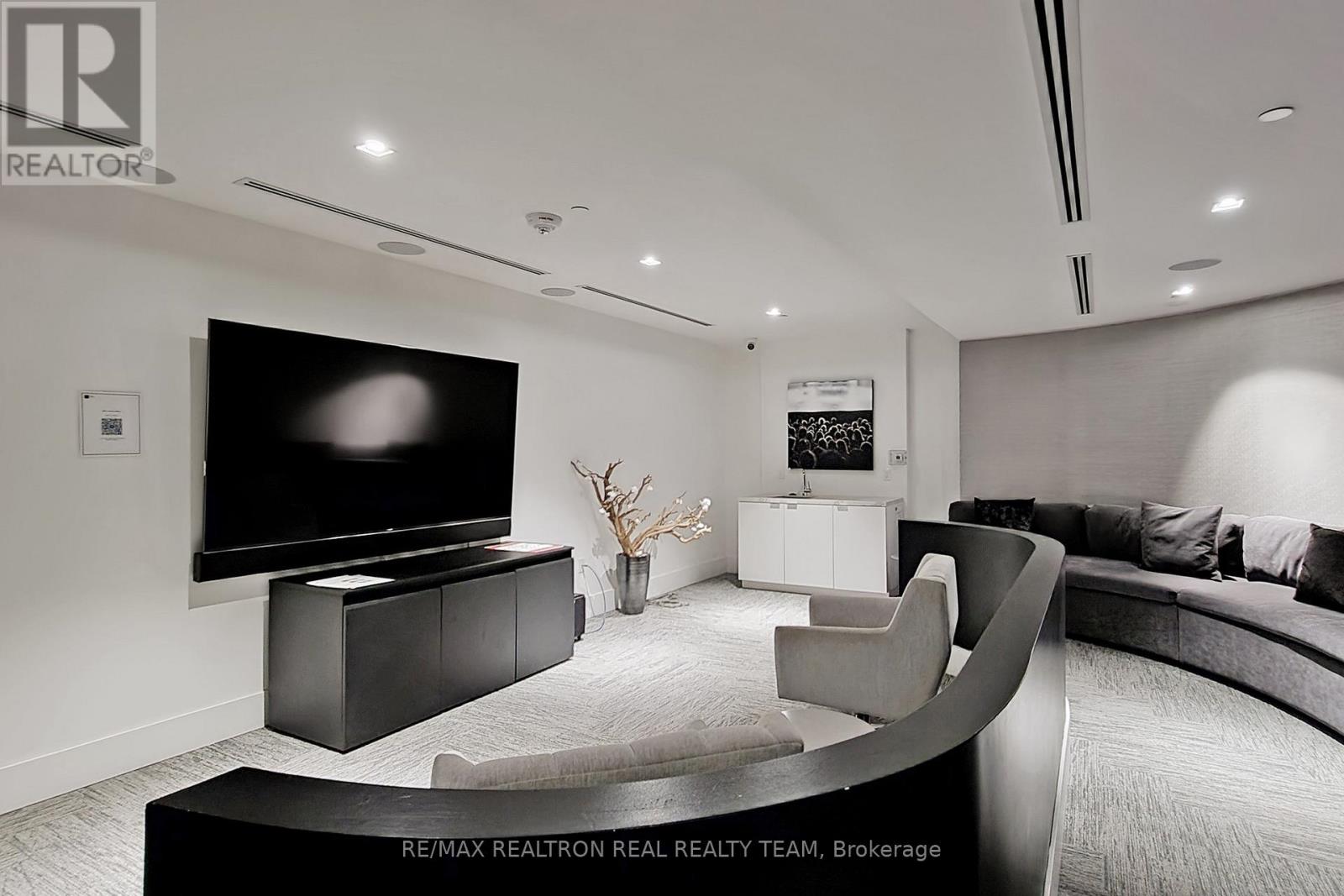 2505 - 2916 Jane Street, Vaughan, Ontario L4K 0K6 - Photo 37 - N12914892