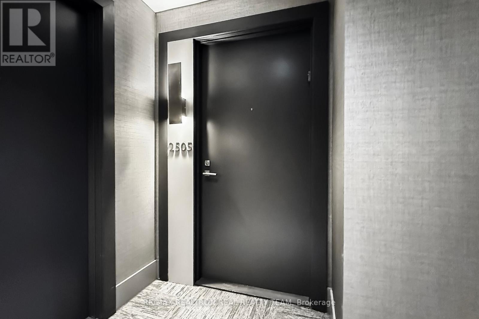 2505 - 2916 Jane Street, Vaughan, Ontario L4K 0K6 - Photo 9 - N12914892