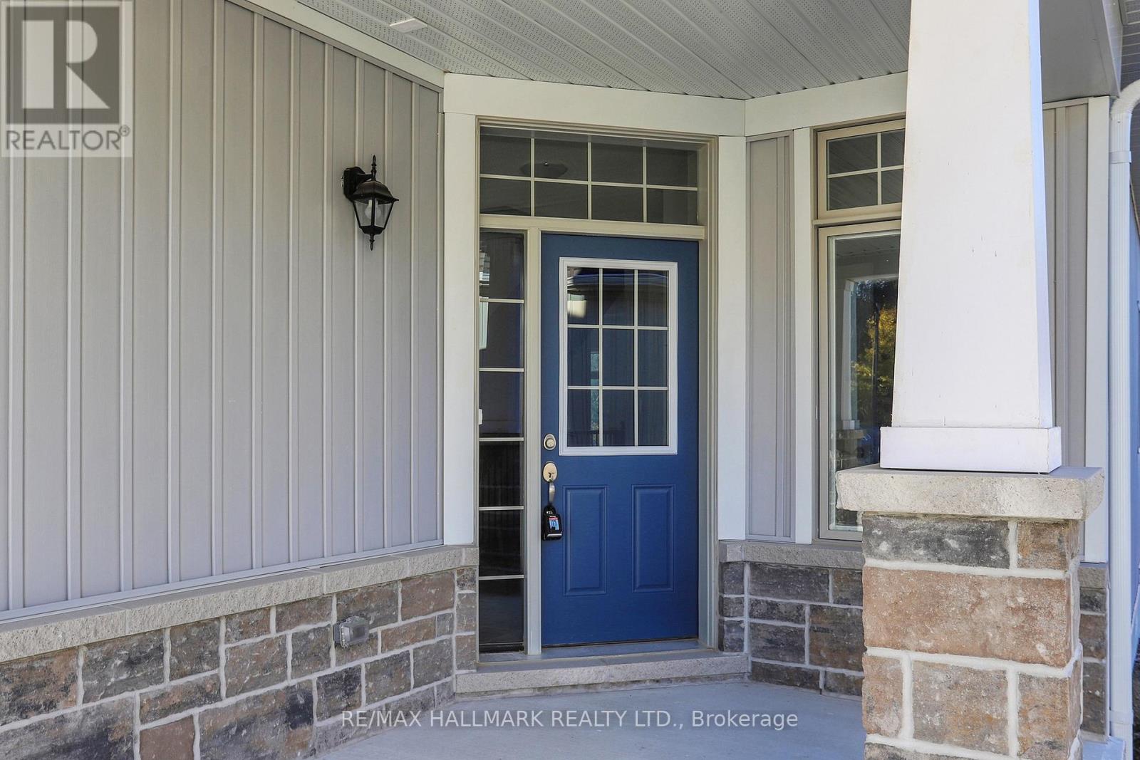 70 Shelson Place, Georgina, Ontario  L0E 1R0 - Photo 7 - N12914900