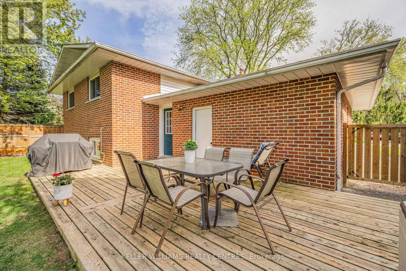 4 Selby Street, Innisfil, Ontario  L0L 1L0 - Photo 39 - N12894362