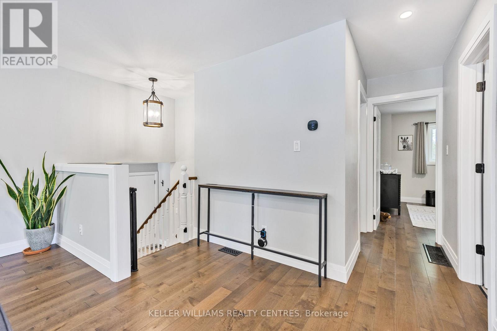 4 Selby Street, Innisfil, Ontario  L0L 1L0 - Photo 19 - N12894362