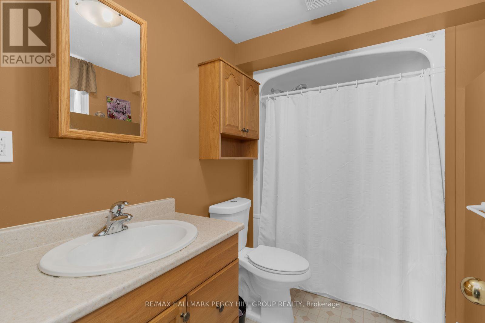 11 Hickory Lane, Oro-Medonte, Ontario  L0K 1E0 - Photo 15 - S12914706