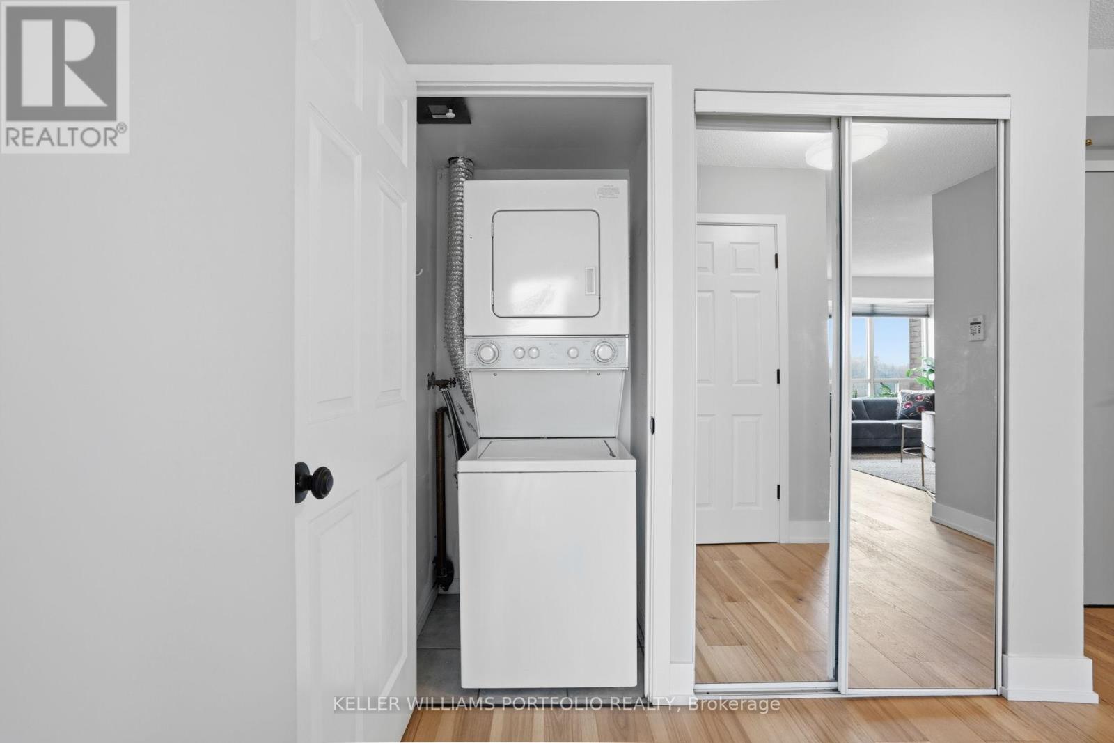 802 - 190 Manitoba Street, Toronto, Ontario  M8Y 3Y8 - Photo 23 - W12912420