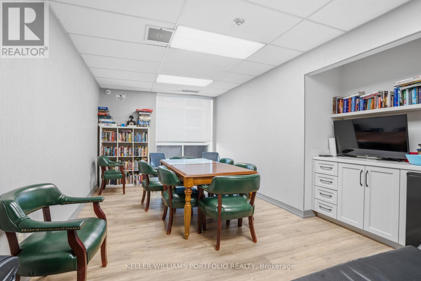 802 - 190 Manitoba Street, Toronto, Ontario  M8Y 3Y8 - Photo 25 - W12912420