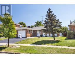 27 VILLATA GARDENS, Toronto, Ontario
