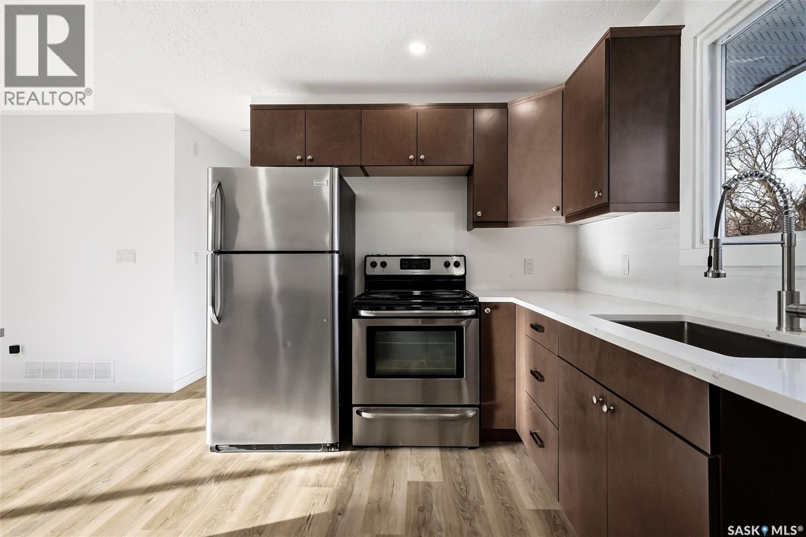 259 Broad Street N, Regina, Saskatchewan  S4P 0J3 - Photo 10 - SK031168