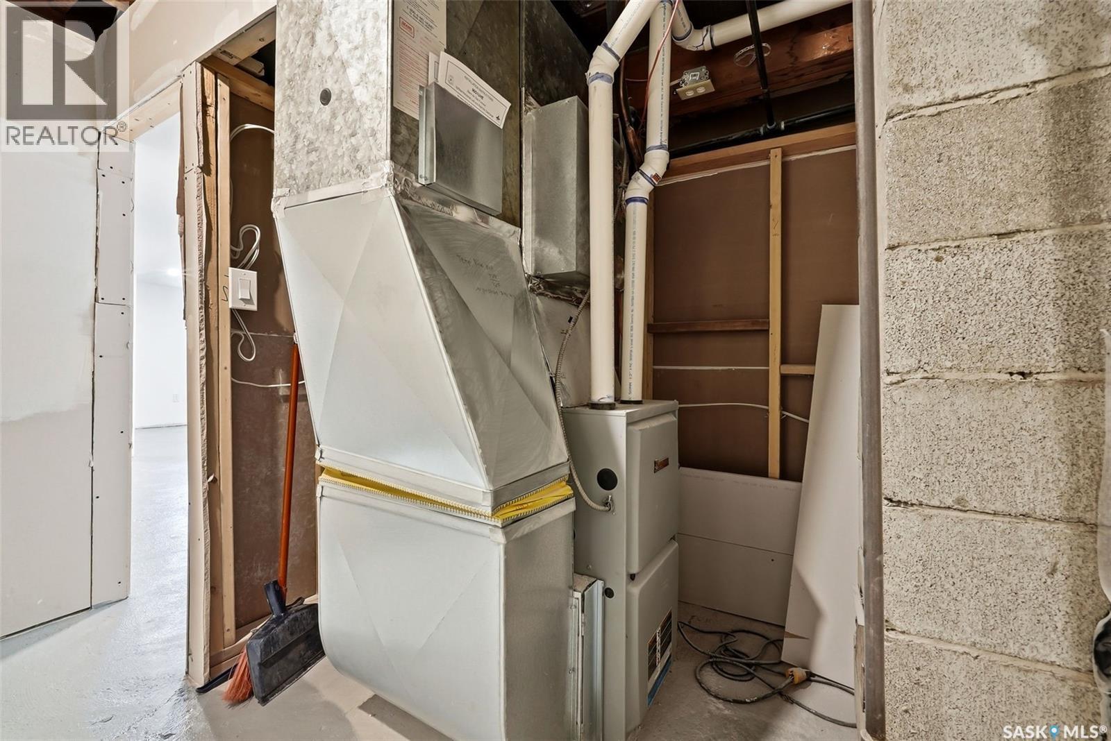 259 Broad Street N, Regina, Saskatchewan  S4P 0J3 - Photo 29 - SK031168