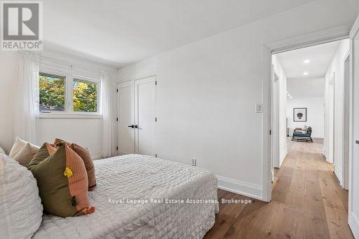 20 Suburban Drive, Mississauga, Ontario  L5N 1G5 - Photo 24 - W12914592