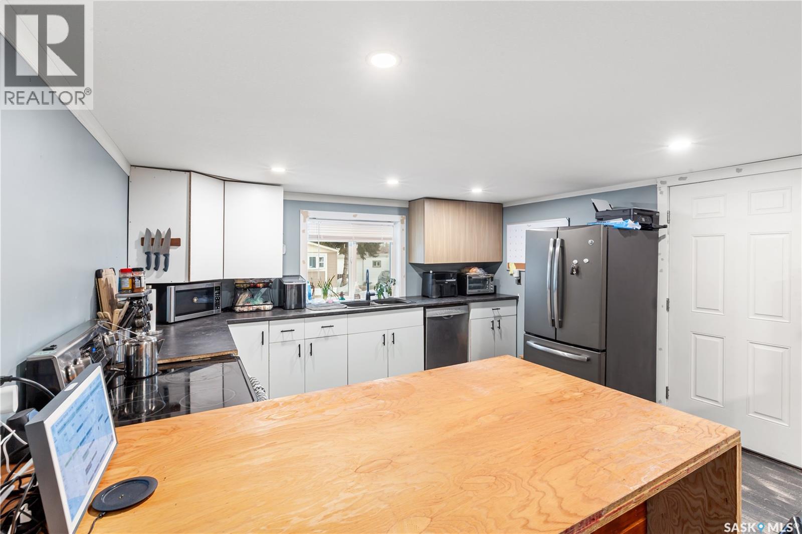 228 Cypress Way, Blucher Rm No. 343, Saskatchewan  S7K 3J9 - Photo 3 - SK031163