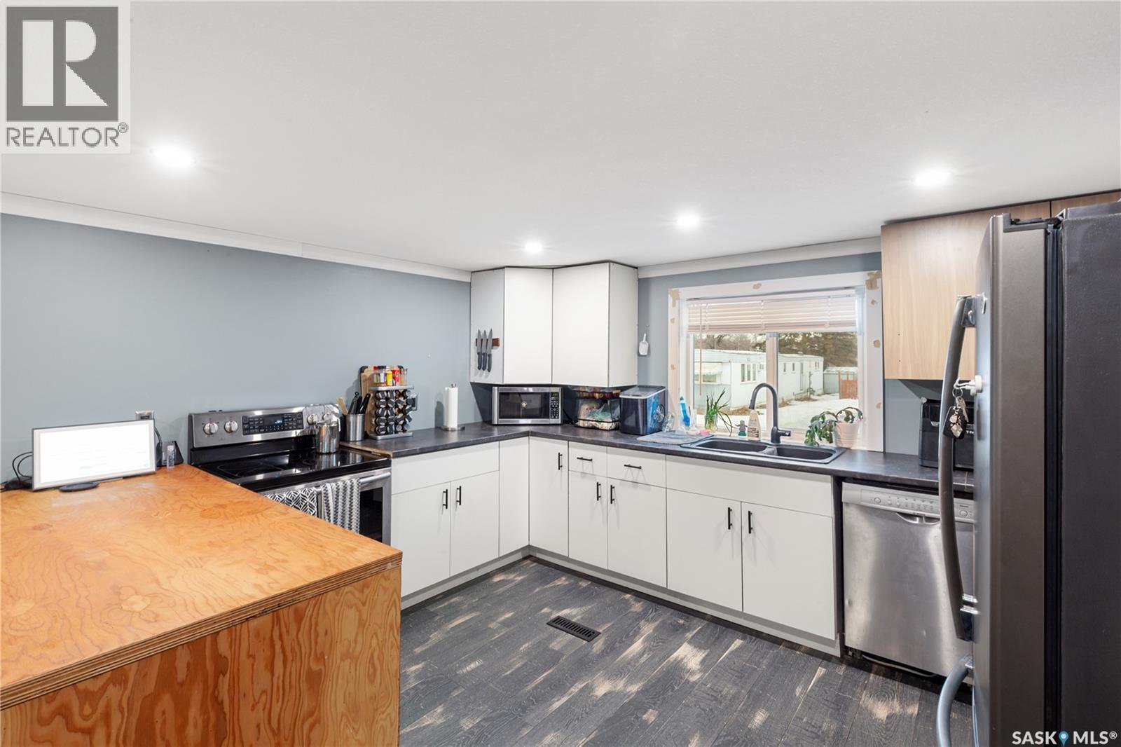 228 Cypress Way, Blucher Rm No. 343, Saskatchewan  S7K 3J9 - Photo 4 - SK031163