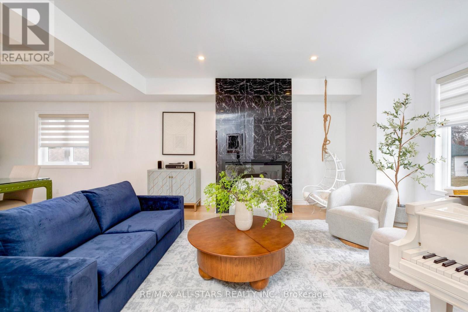 51 Elder Avenue, Toronto, Ontario  M8W 1S3 - Photo 13 - W12914604