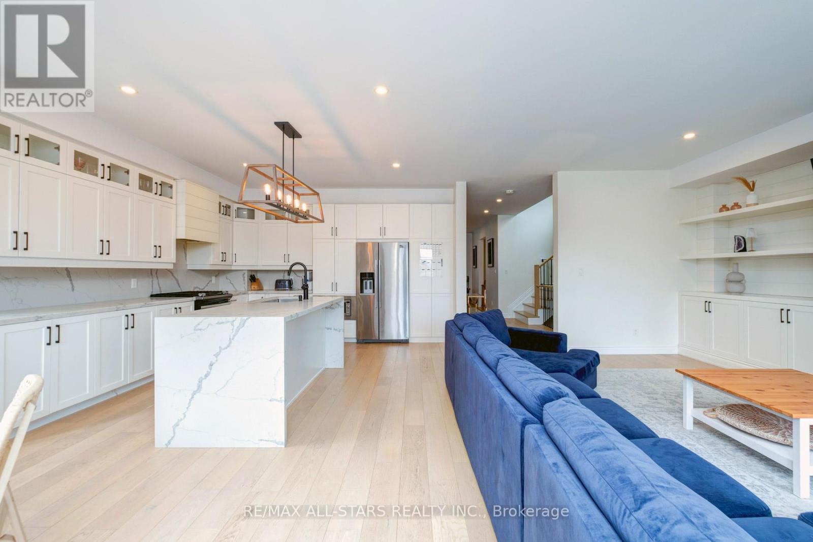 51 Elder Avenue, Toronto, Ontario  M8W 1S3 - Photo 25 - W12914604