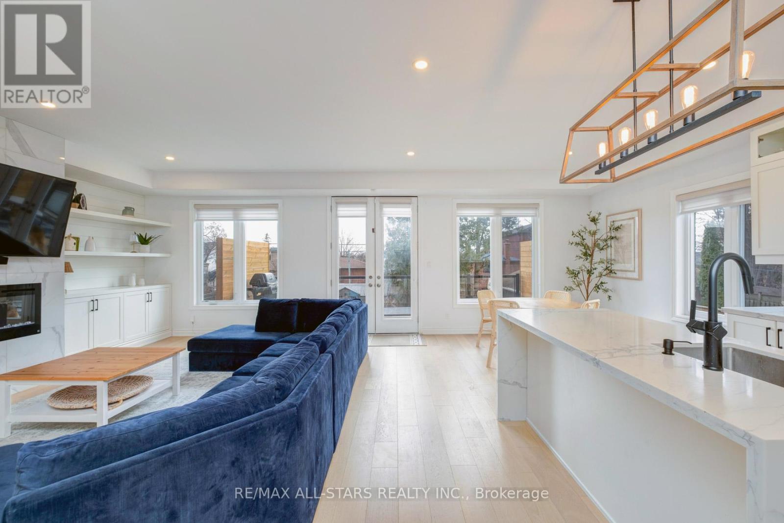 51 Elder Avenue, Toronto, Ontario  M8W 1S3 - Photo 29 - W12914604