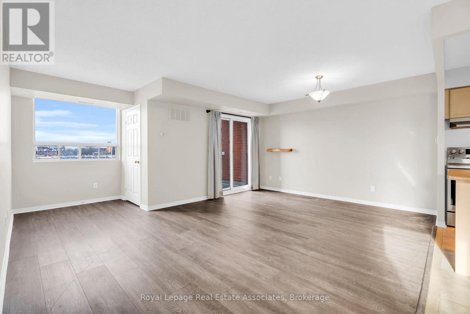 506 - 32 Tannery Street, Mississauga, Ontario L5M 6T6 - Photo 11 - W12914614