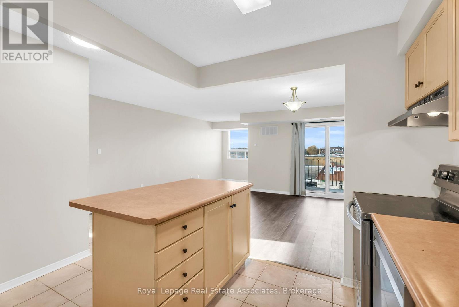 506 - 32 Tannery Street, Mississauga, Ontario L5M 6T6 - Photo 15 - W12914614