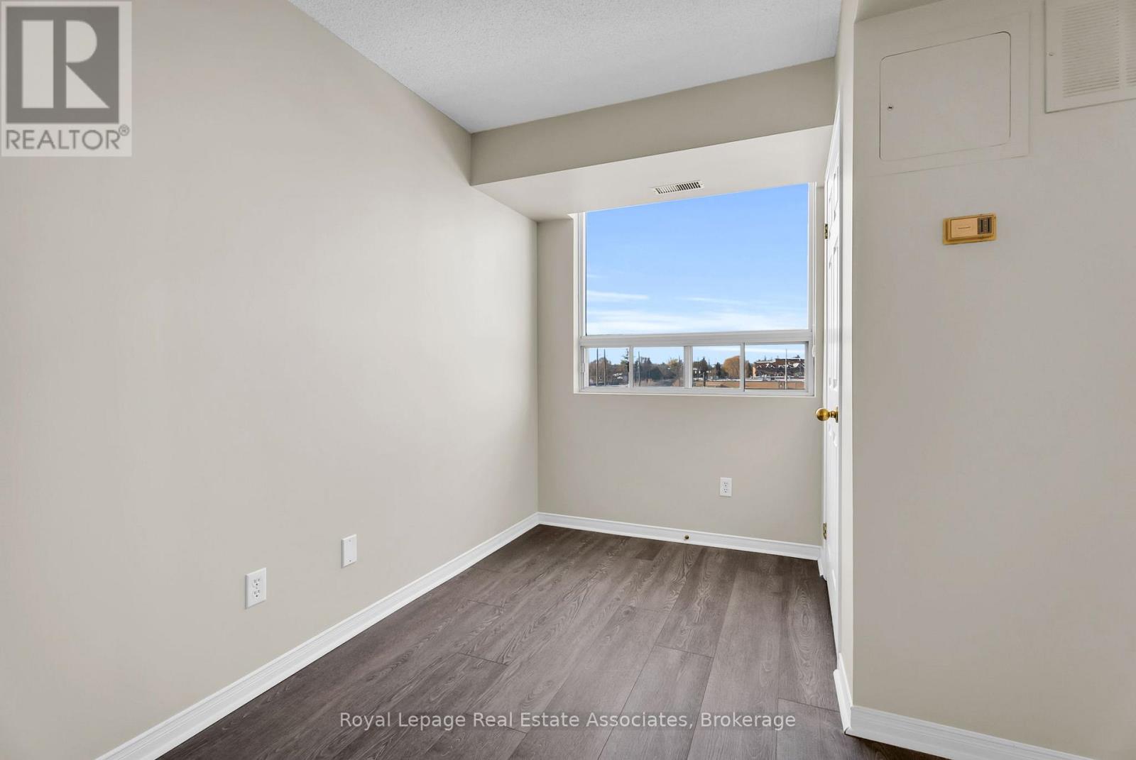 506 - 32 Tannery Street, Mississauga, Ontario L5M 6T6 - Photo 17 - W12914614