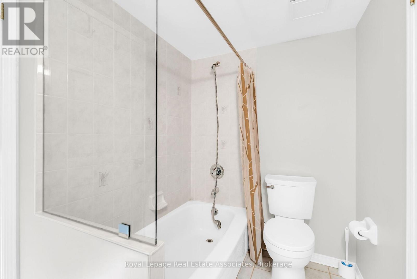 506 - 32 Tannery Street, Mississauga, Ontario L5M 6T6 - Photo 30 - W12914614