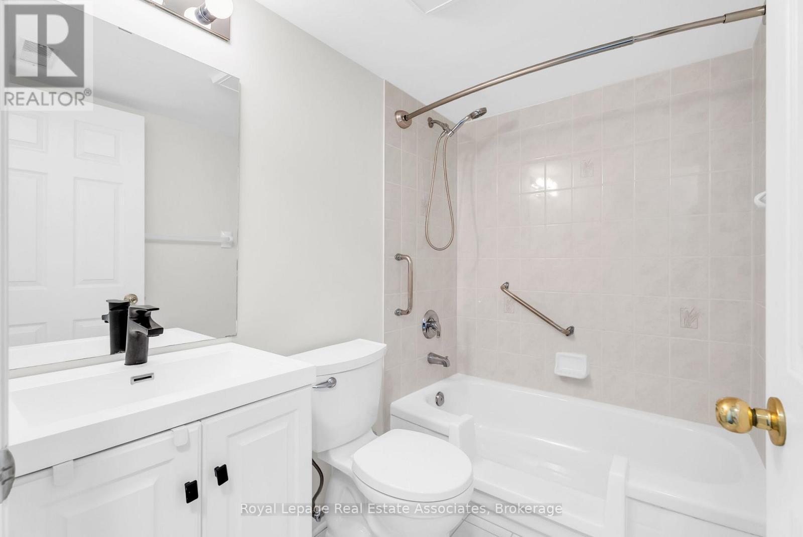 506 - 32 Tannery Street, Mississauga, Ontario L5M 6T6 - Photo 31 - W12914614