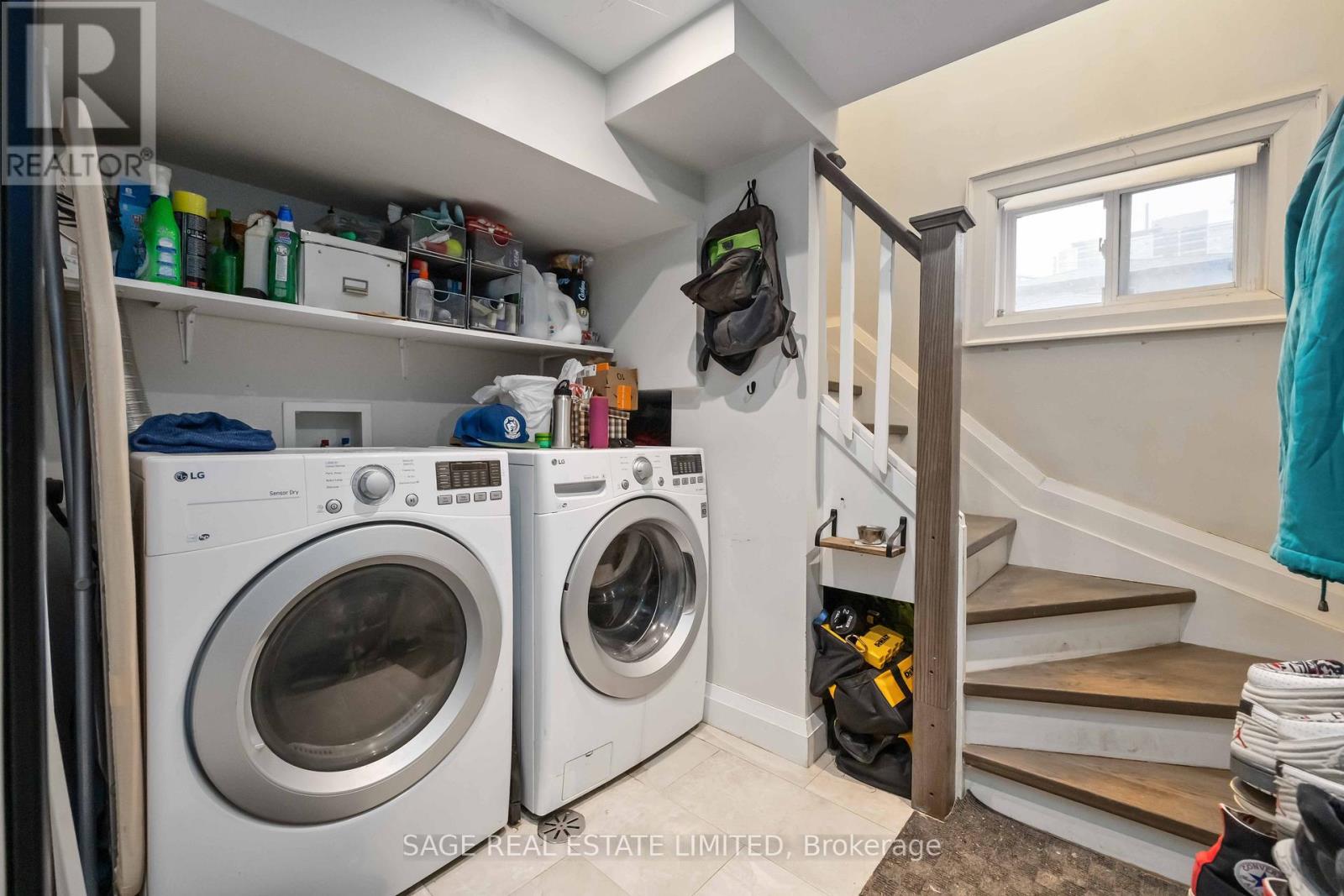 Lower - 182 Indian Grove, Toronto, Ontario  M6P 2H2 - Photo 26 - W12914628