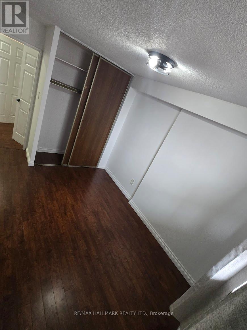 3 Lisa Street, Brampton, Ontario  L6T 4A2 - Photo 17 - W12914636