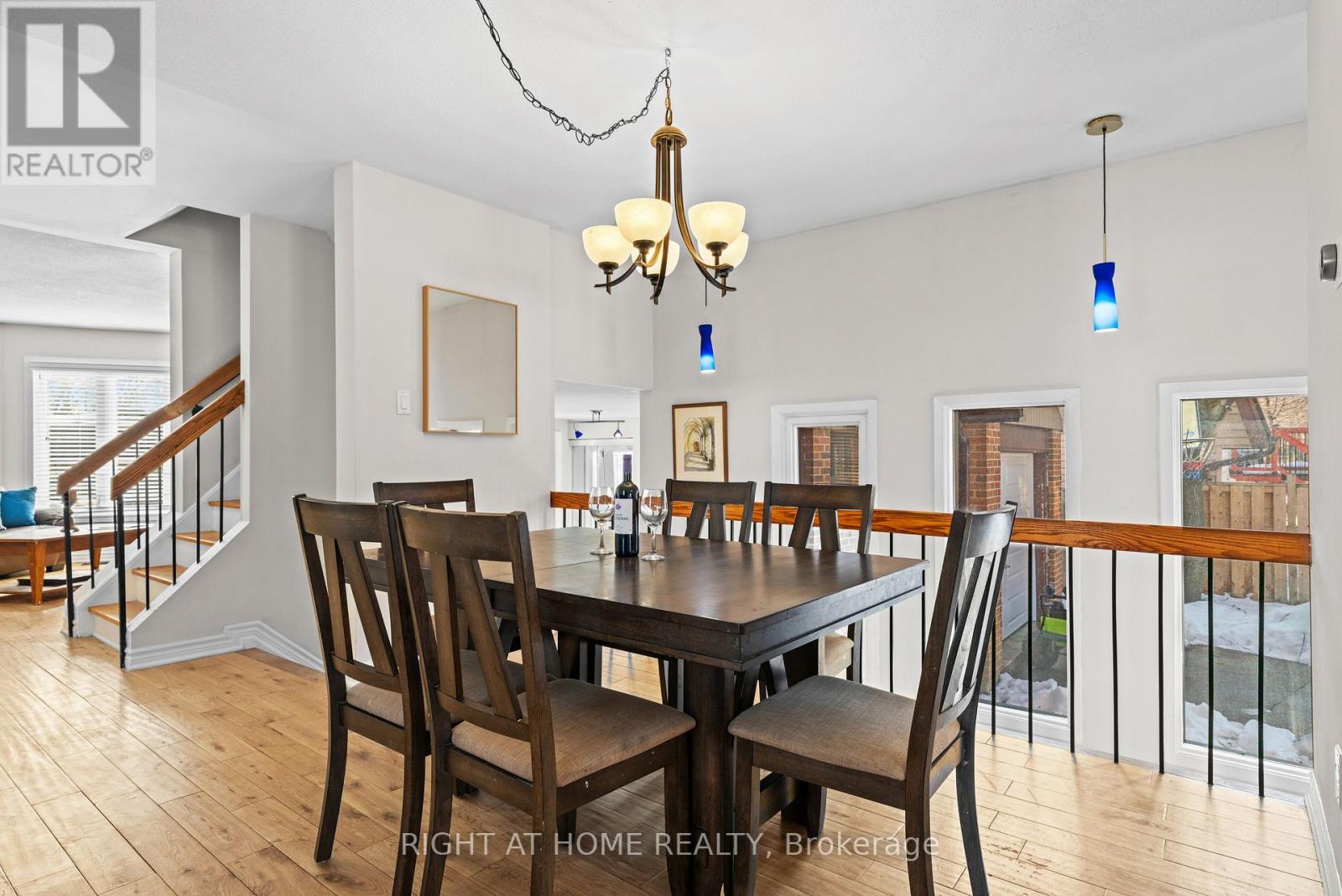 7027 Estoril Road, Mississauga, Ontario  L5N 1N3 - Photo 12 - W12914656